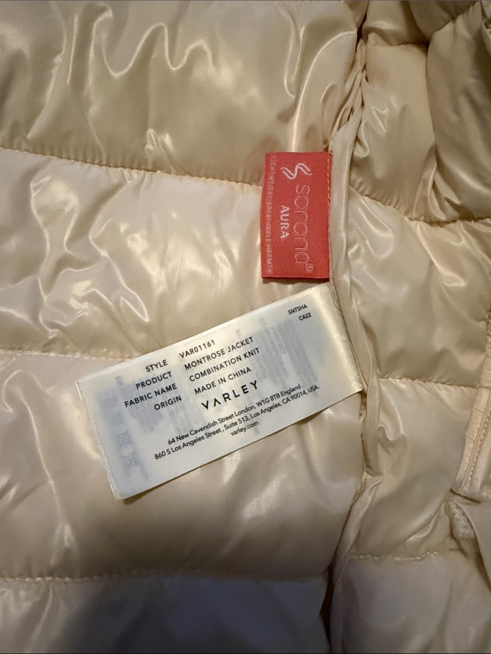 Varley Montrose puffer Jacket - Picture 14 of 16